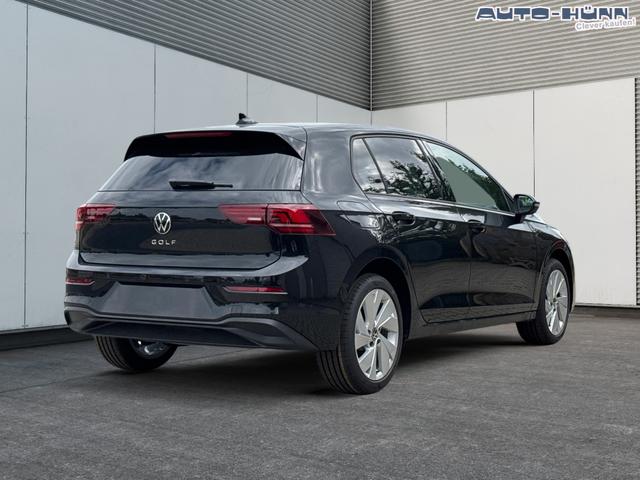 Volkswagen / Golf / Schwarz / / / ACC+SHZ+KLIMA+KAMERA+APP CONNECT+LED+17 ALU