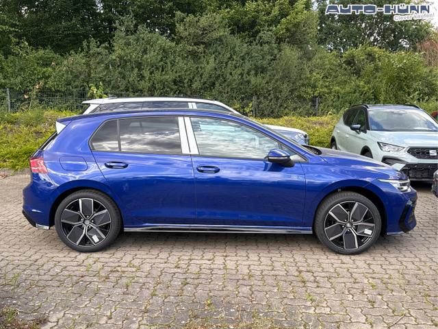 Volkswagen / Golf / Blau / / / PANO+LED-PLUS+ACC+SHZ+KEYLESS+KAMERA+18 ALU, Beispielbilder, ggf. teilweise mit Sonderausstattung
