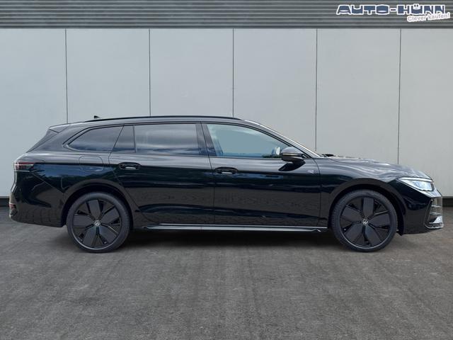 Volkswagen / Passat Variant / / / / LEDER+PANO+AHK+MATRIX+eHK+360 KAM+NAVI+HUD, Beispielbilder, ggf. teilweise mit Sonderausstattung