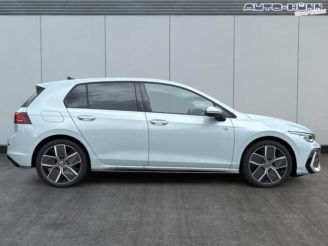 Volkswagen / Golf / Blau / / / LED-PLUS+ACC+SHZ+KEYLESS+KAMERA+18 ALU, Beispielbilder, ggf. teilweise mit Sonderausstattung