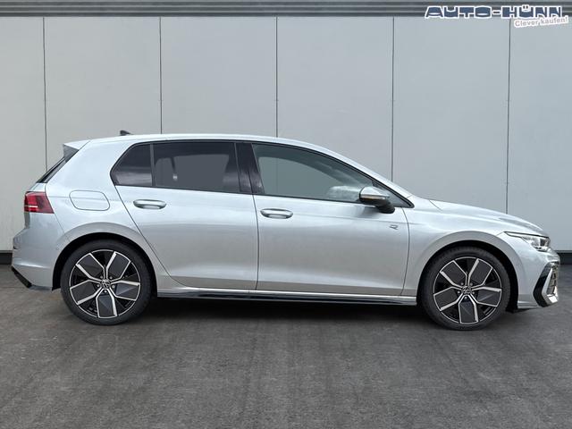 Volkswagen / Golf / Silber / / / LED-PLUS+ACC+SHZ+KEYLESS+KAMERA+18 ALU, Beispielbilder, ggf. teilweise mit Sonderausstattung