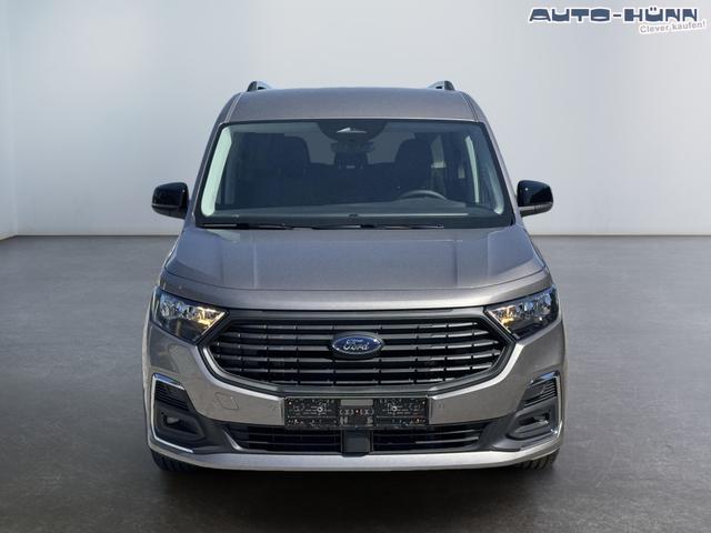 Ford Grand Tourneo Titanium