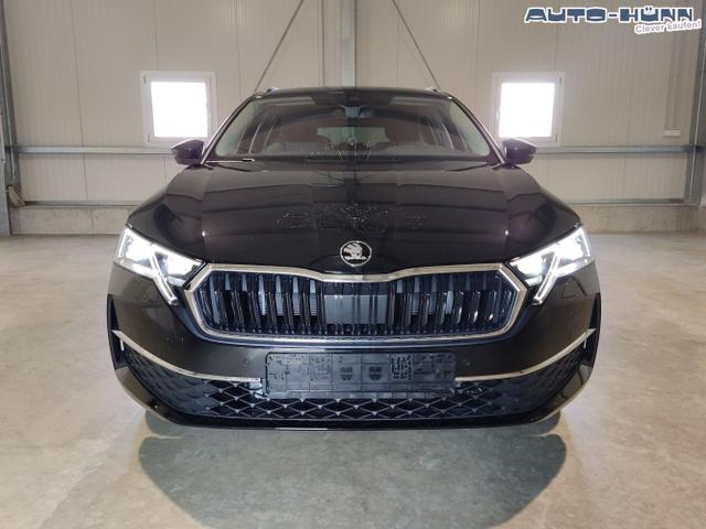 Skoda / Octavia Combi / Schwarz / / / 