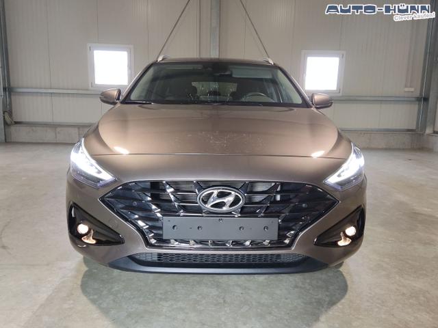 Hyundai / i30 Kombi / Bronze / / / , Beispielbilder, ggf. teilweise mit Sonderausstattung