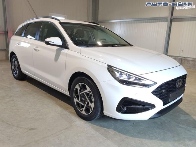 Hyundai / i30 Kombi / Weiß / / / , Beispielbilder, ggf. teilweise mit Sonderausstattung