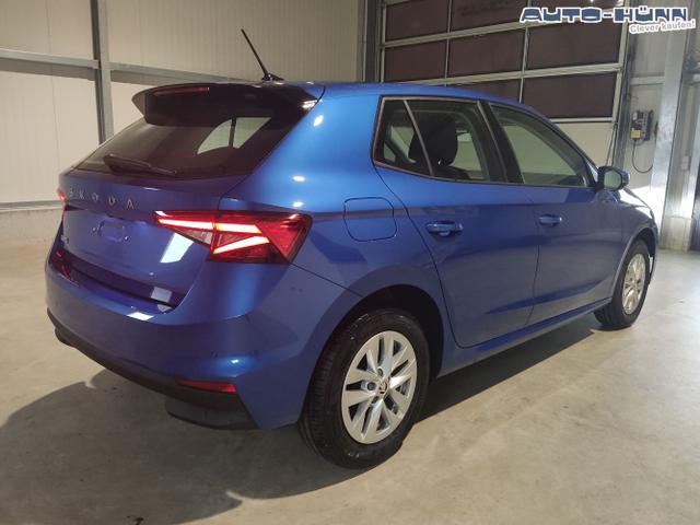 Skoda / Fabia / Blau / / / , Beispielbilder, ggf. teilweise mit Sonderausstattung