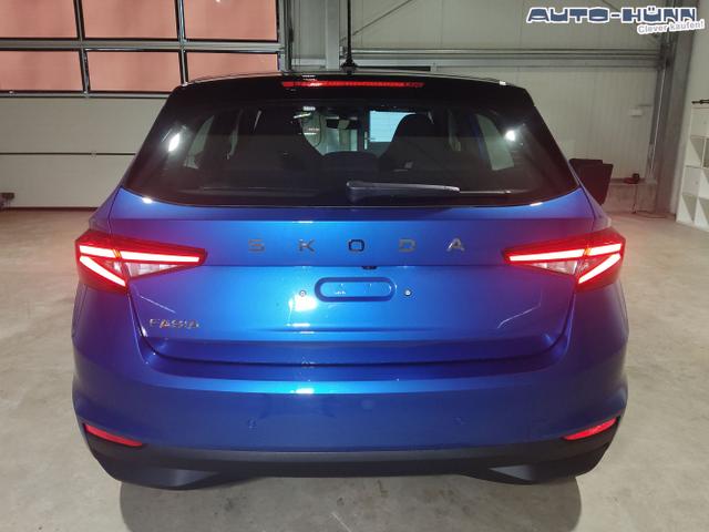 Skoda / Fabia / Blau / / / , Beispielbilder, ggf. teilweise mit Sonderausstattung