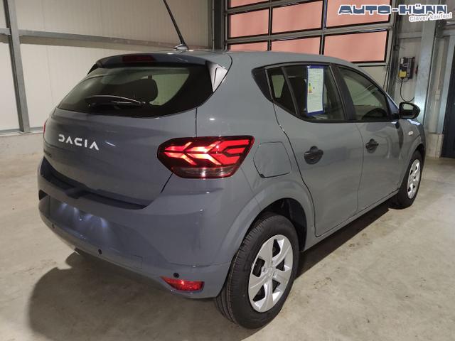 Dacia / Sandero / Grau / / / , Beispielbilder, ggf. teilweise mit Sonderausstattung