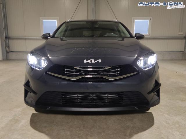 Kia / Ceed Sportswagon / Grau / / / , Beispielbilder, ggf. teilweise mit Sonderausstattung