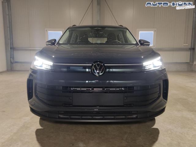 Volkswagen / Tiguan / Grau / / / , Beispielbilder, ggf. teilweise mit Sonderausstattung