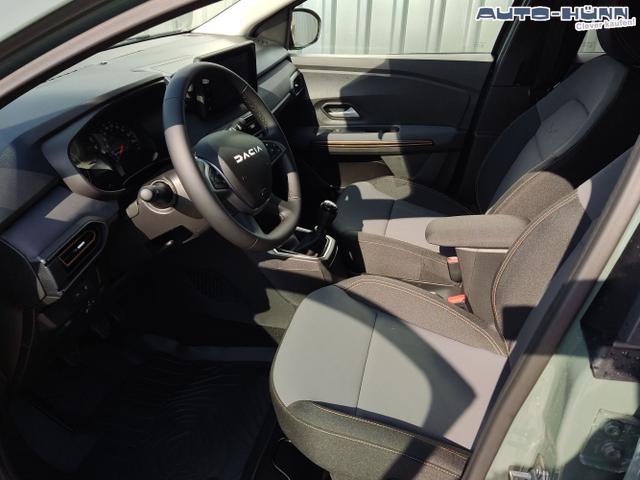 Dacia / Jogger / Grün / / / , Beispielbilder, ggf. teilweise mit Sonderausstattung