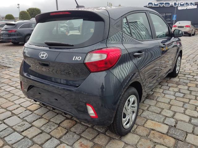 Hyundai / i10 / Grau / / / 