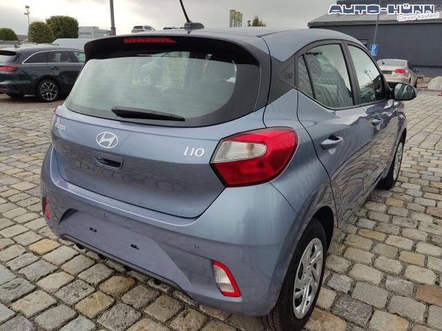 Hyundai / i10 / Blau / / / 