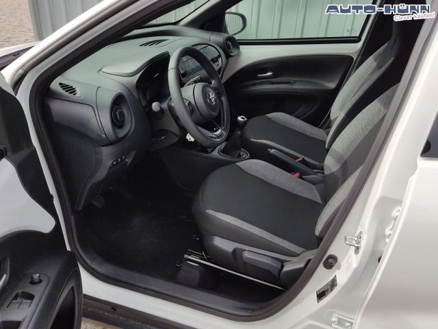 Toyota / Aygo X / Weiß / / / 