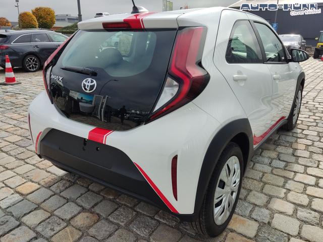 Toyota / Aygo X / Weiß / / / 