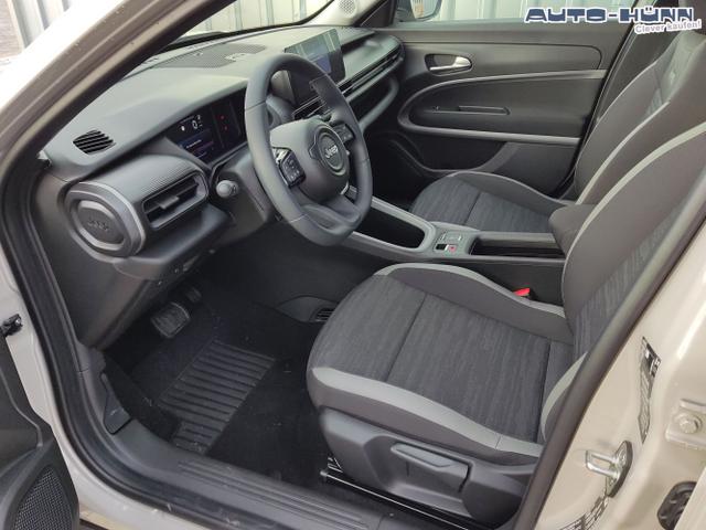 Jeep / Avenger / Beige / / / , Beispielbilder, ggf. teilweise mit Sonderausstattung