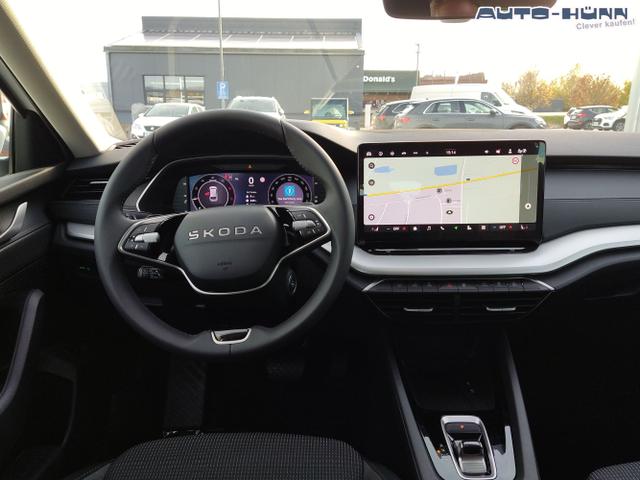 Skoda / Octavia Combi / Weiß / / / , Beispielbilder, ggf. teilweise mit Sonderausstattung