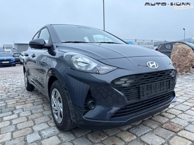 Hyundai / i10 / Grau / / / 