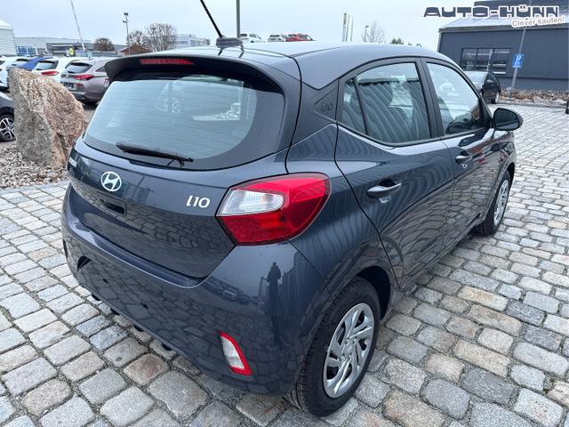 Hyundai / i10 / Grau / / / 