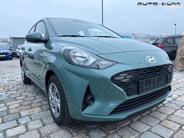Hyundai / i10 / Gr&uuml;n / / / 