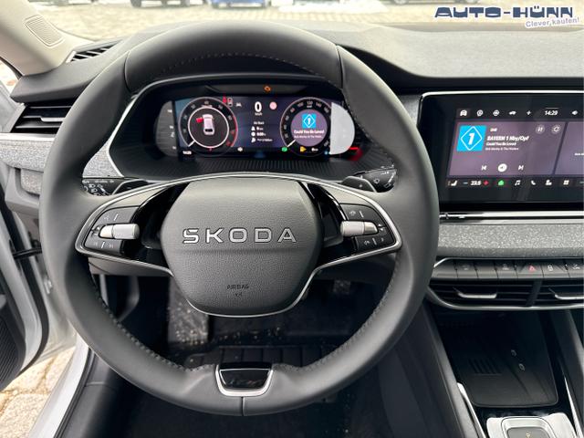 Skoda / Octavia Combi / Wei&szlig; / / / , Beispielbilder, ggf. teilweise mit Sonderausstattung