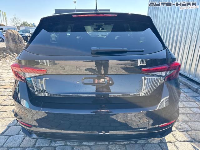 Skoda / Fabia / Schwarz / / / , Beispielbilder, ggf. teilweise mit Sonderausstattung