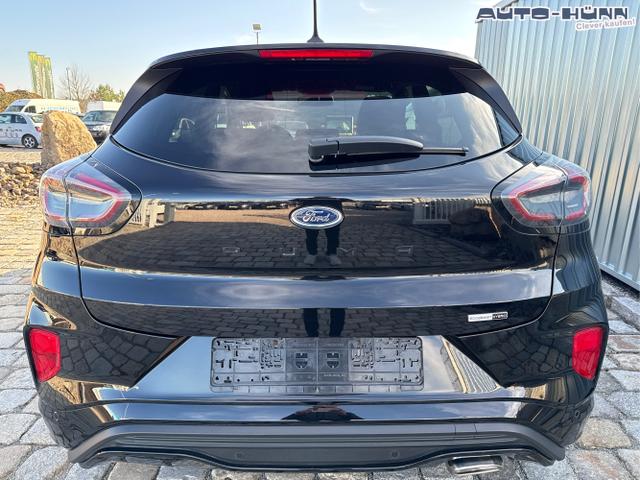 Ford / Puma / Schwarz / / / 