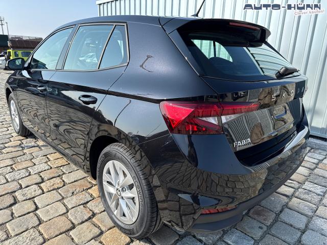 Skoda / Fabia / Schwarz / / / , Beispielbilder, ggf. teilweise mit Sonderausstattung