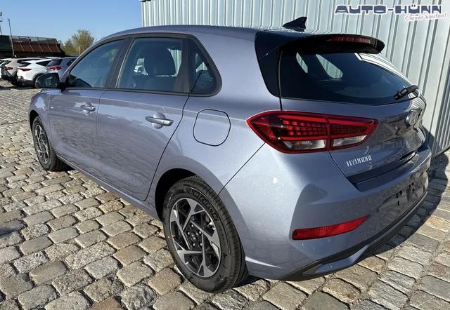 Hyundai i30 GO! 1.5 DPI 97 PS 6-Gang-Schaltgetriebe-Winterpaket-AutoHold-LED-RDKS-AppleCarPlay & AndroidAuto-NAVI-16"-sofort 