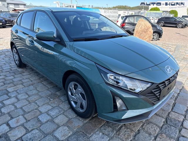 Hyundai / i20 / Gr&uuml;n / / / 