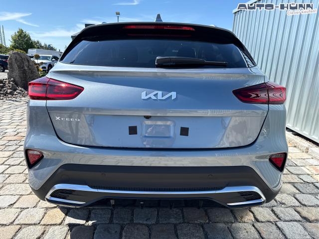Kia / XCeed / Silber / / / , Beispielbilder, ggf. teilweise mit Sonderausstattung
