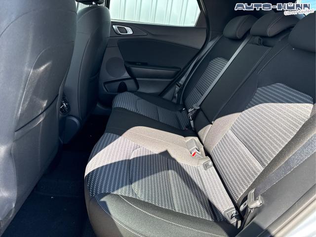 Kia / XCeed / Silber / / / , Beispielbilder, ggf. teilweise mit Sonderausstattung