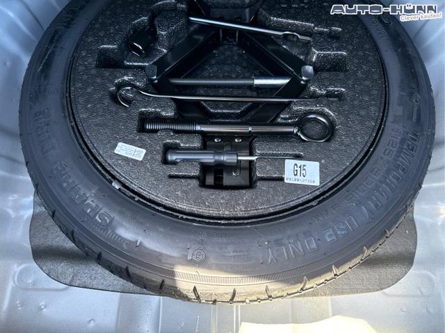 Kia / XCeed / Silber / / / , Beispielbilder, ggf. teilweise mit Sonderausstattung