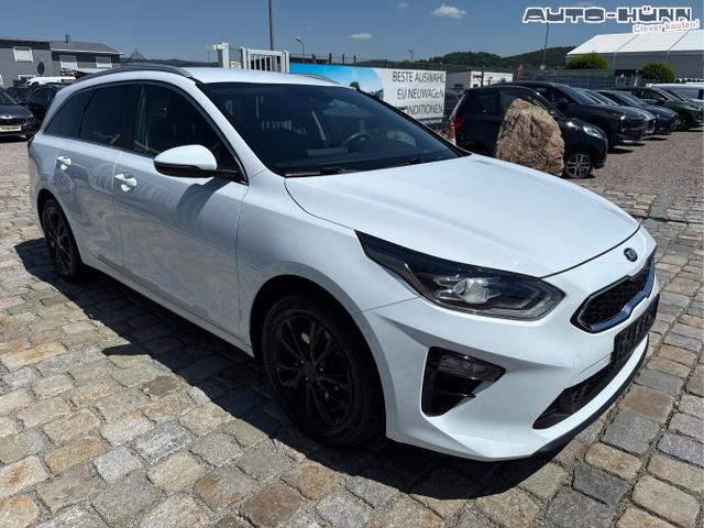 Kia / Ceed / Wei&szlig; / / / , Beispielbilder, ggf. teilweise mit Sonderausstattung