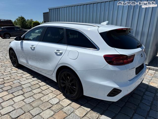 Kia / Ceed / Wei&szlig; / / / , Beispielbilder, ggf. teilweise mit Sonderausstattung