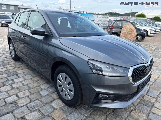 Skoda / Fabia / Grau / / / , Beispielbilder, ggf. teilweise mit Sonderausstattung