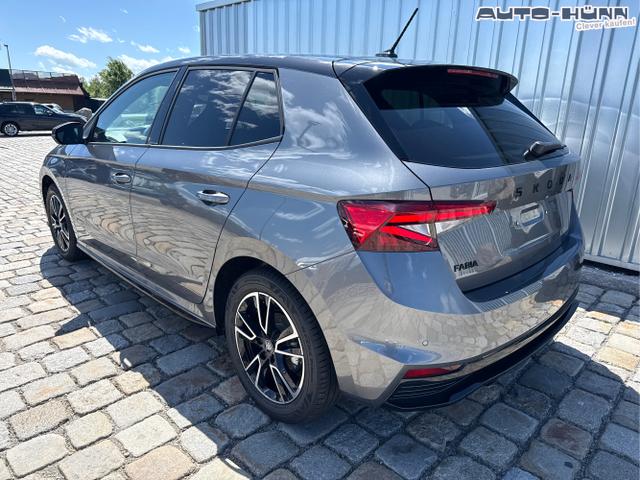 Skoda / Fabia / Grau / / / 