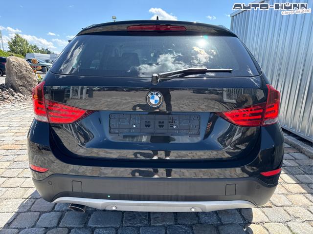 BMW / X1 / Schwarz / / / 
