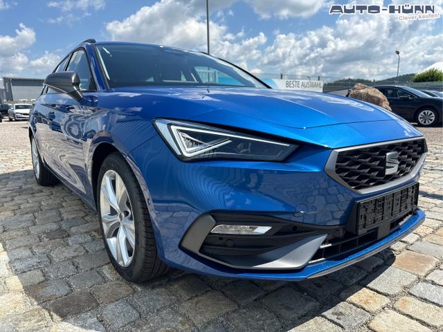 Seat / Leon Sportstourer / Blau / / / 