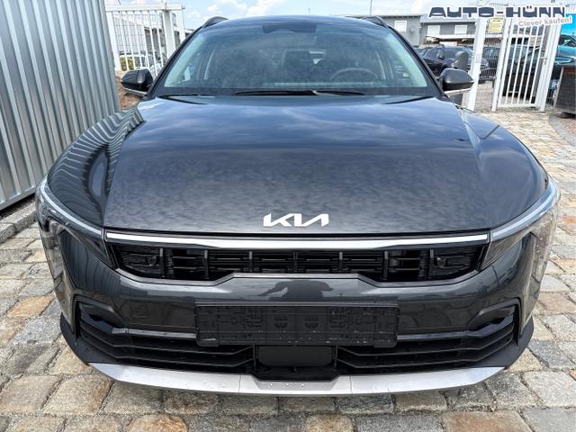 Kia / K4 Sportswagon / Grau / / / , Beispielbilder, ggf. teilweise mit Sonderausstattung