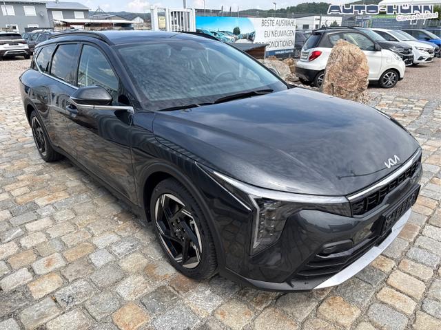 Kia / K4 Sportswagon / Grau / / / , Beispielbilder, ggf. teilweise mit Sonderausstattung