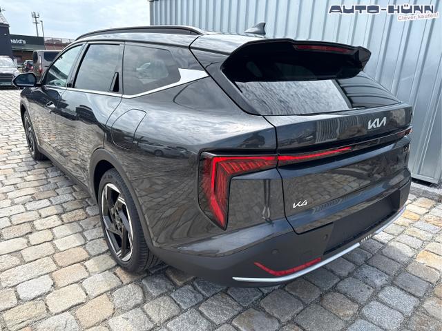 Kia / K4 Sportswagon / Grau / / / , Beispielbilder, ggf. teilweise mit Sonderausstattung