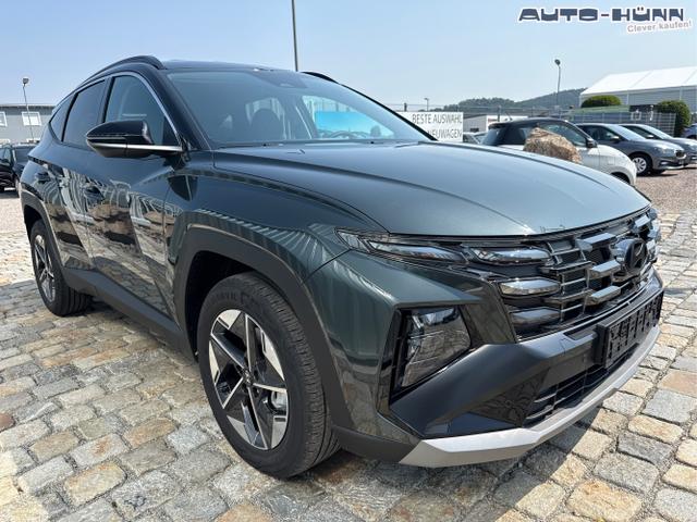 Hyundai / TUCSON / Gr&uuml;n / / / , Beispielbilder, ggf. teilweise mit Sonderausstattung