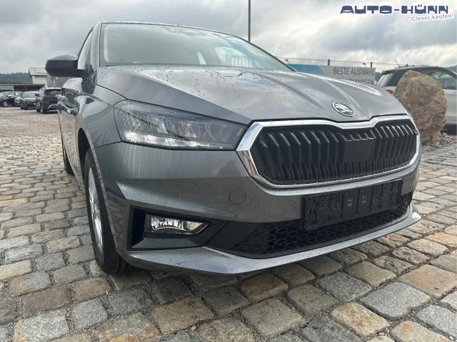 Skoda / Fabia / Grau / / / 130 Jahre 1.0 MPI 80 PS-Virtuelles Cockpit-AppleCarplay-Android-Auto-LED-Klima-Tempomat-R&uuml;ckfahrkamera-DAB-SHZ-15 Alu-sofort, Beispielbilder, ggf. teilweise mit Sonderausstattung