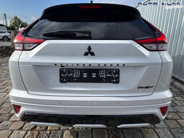 Mitsubishi / Eclipse Cross / Wei&szlig; / / / 