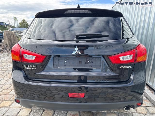 Mitsubishi / ASX / Schwarz / / / 