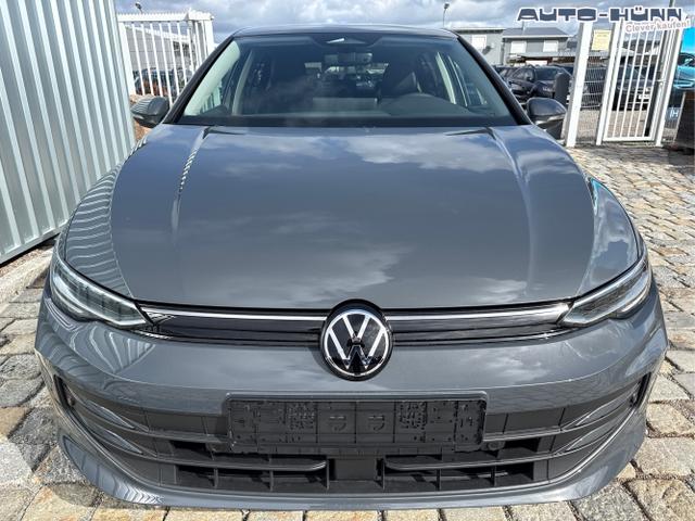 Volkswagen / Golf / Grau / / / 