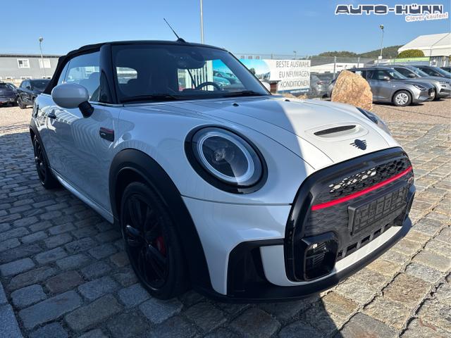 Mini / Cabrio / Wei&szlig; / / / 