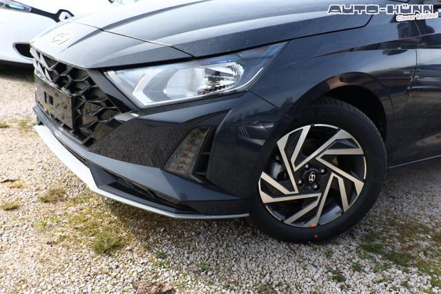 Hyundai i20 Select Navi DigCo 16Z CarPlay Kam PDC Temp 