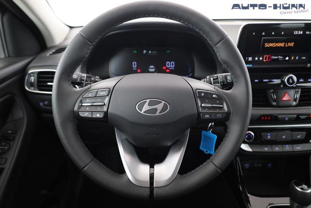 Hyundai i30 1.0 T-GDI DCT Family, Navi, Kamera, LED, 16-Zoll, Winterpaket, 1. Hand 